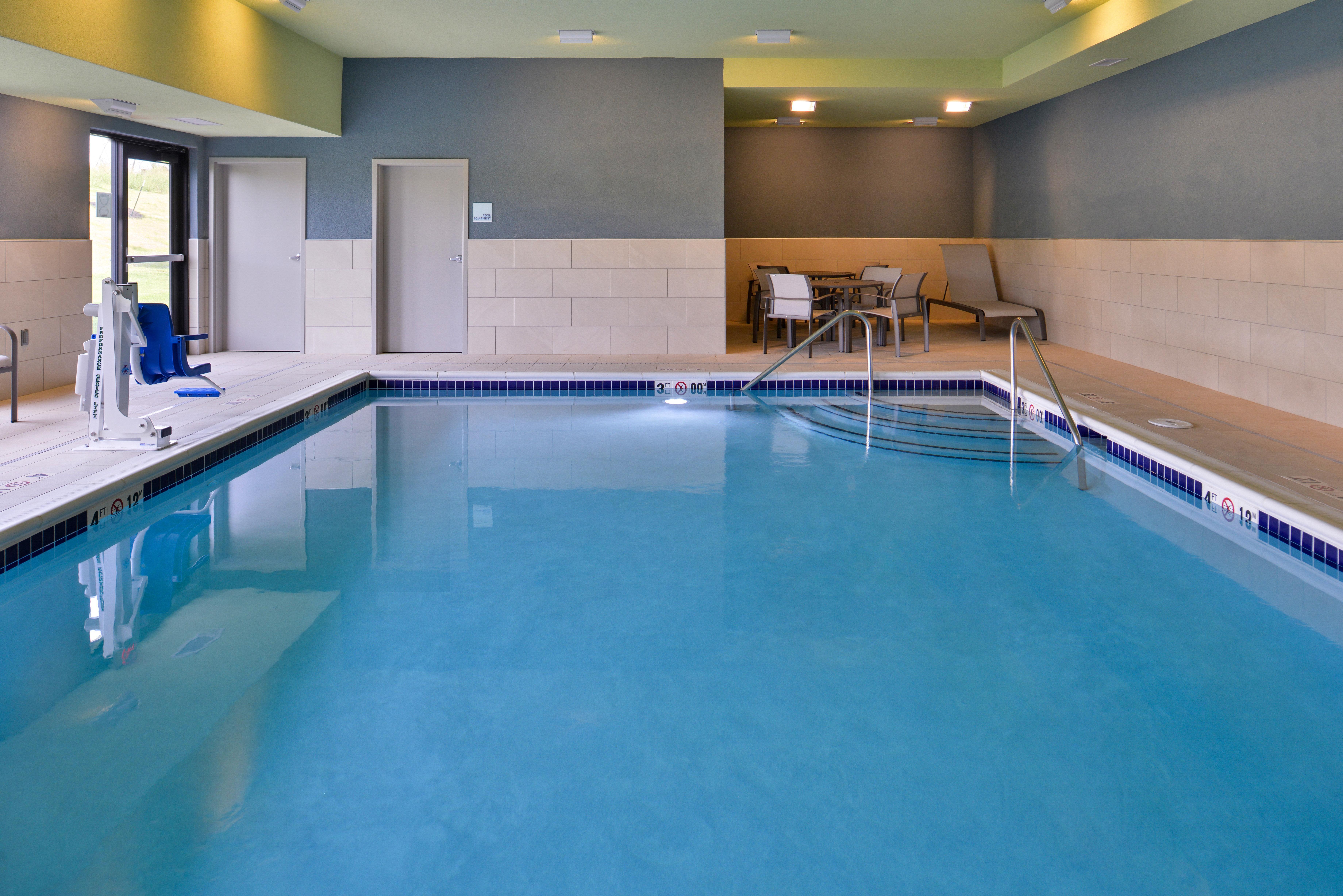 Holiday Inn Express & Suites - Olathe West By Ihg Luaran gambar