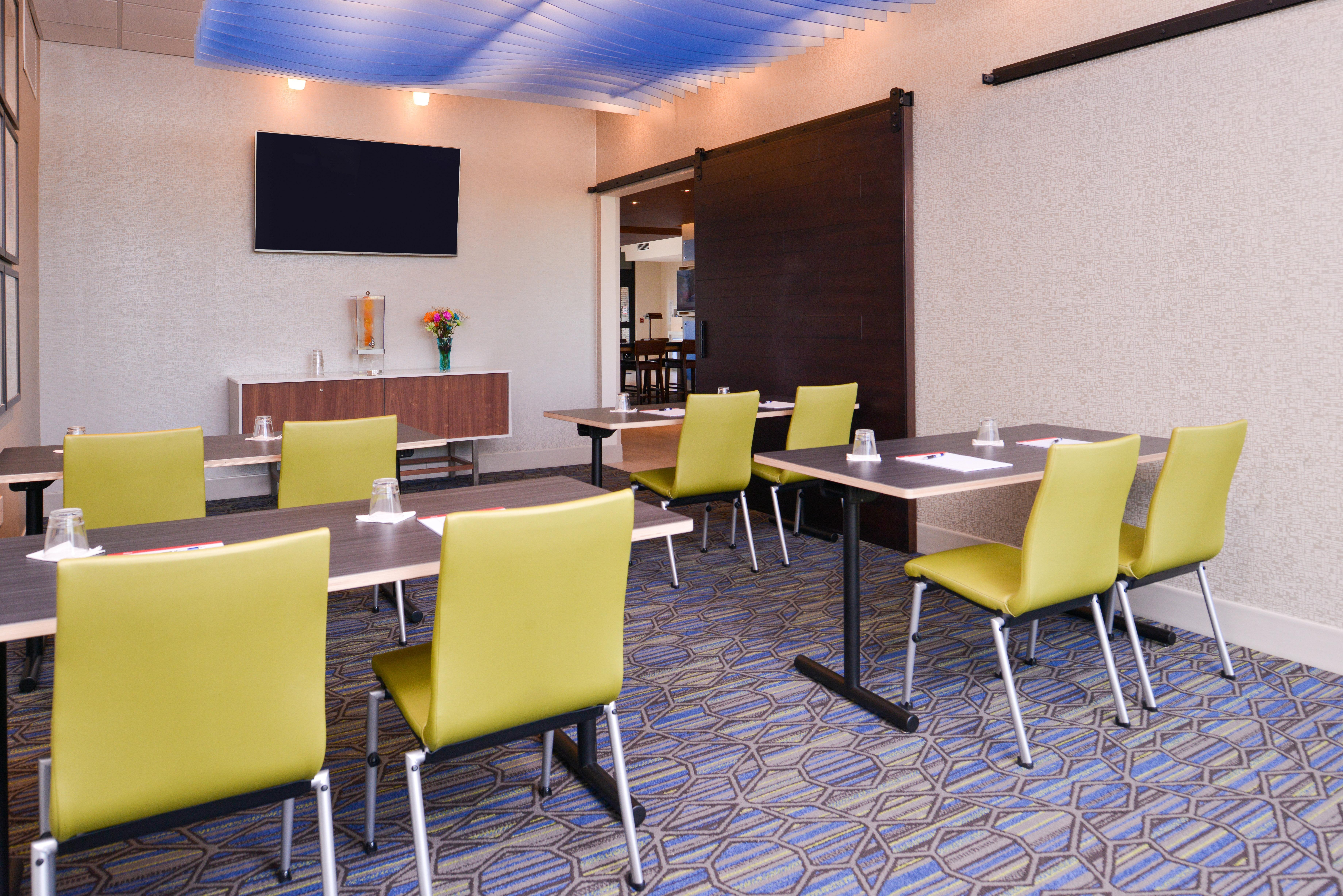 Holiday Inn Express & Suites - Olathe West By Ihg Luaran gambar